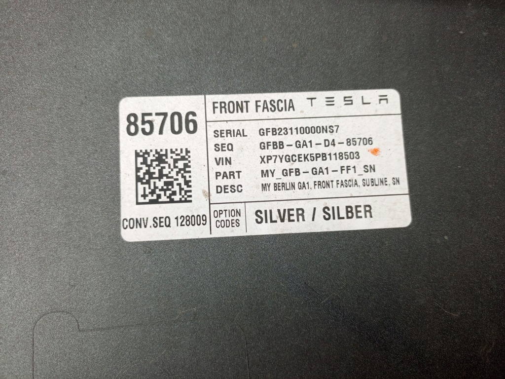 Tesla model y 2020- бампер перед передний 1493745-00-a ÷ Оригинал