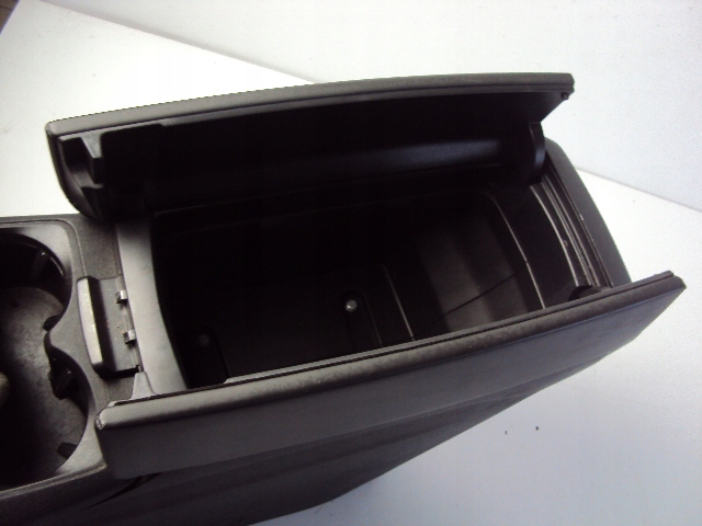 фото №9, Підлокітник перетворювач 230v peugeot 2008 ii 19-