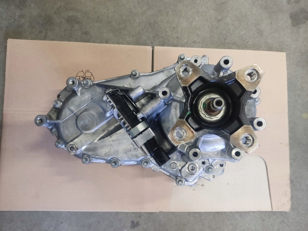 фото №7, Коробка передач приборная редуктор mercedes w907 4x4 a9072801000