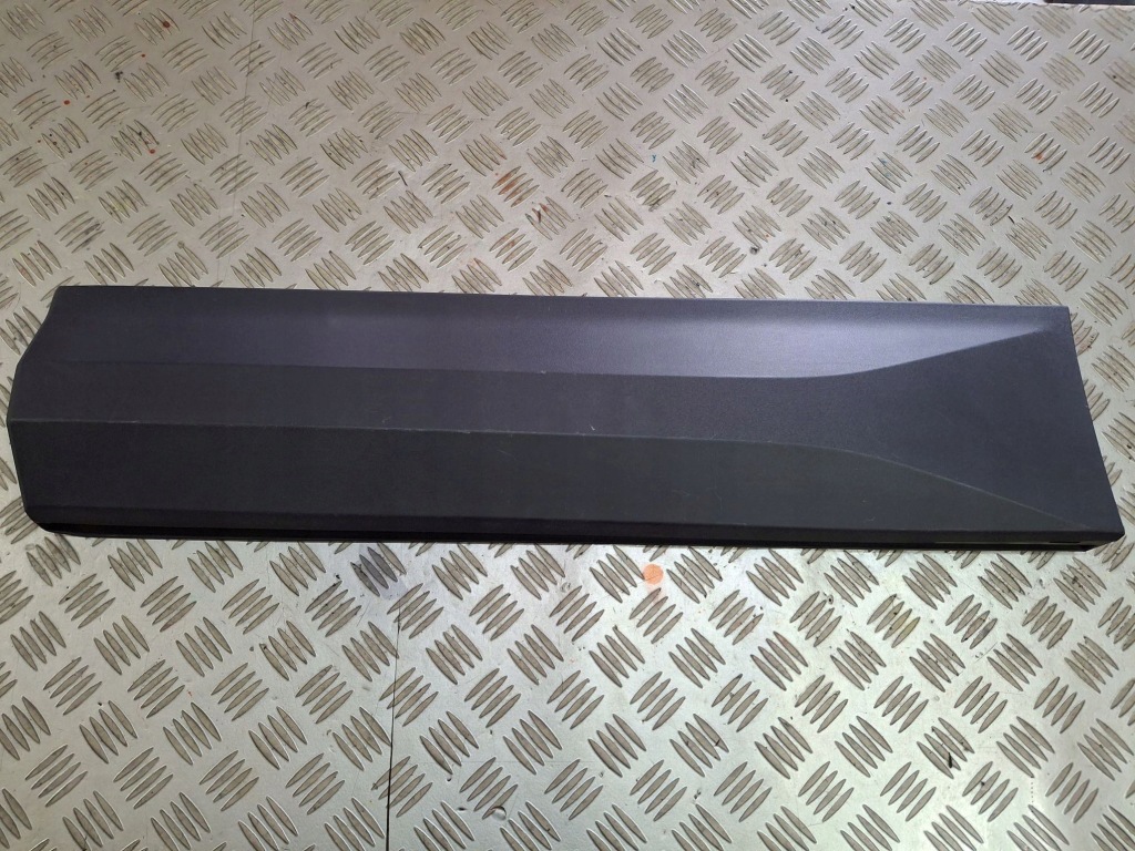 фото №1, Молдинг na двері праве задні skoda enyaq 2020r-