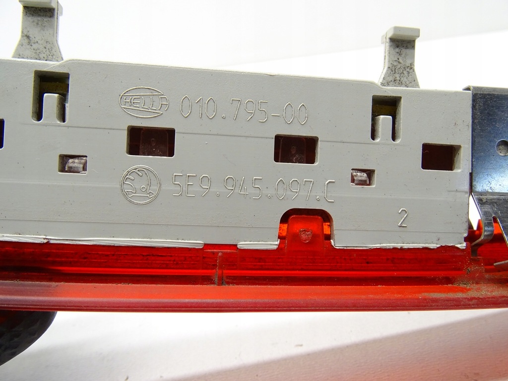 фото №7, Третий свет стоп лампа стоп-сигнал skoda octavia iii kombi 5e9945097c