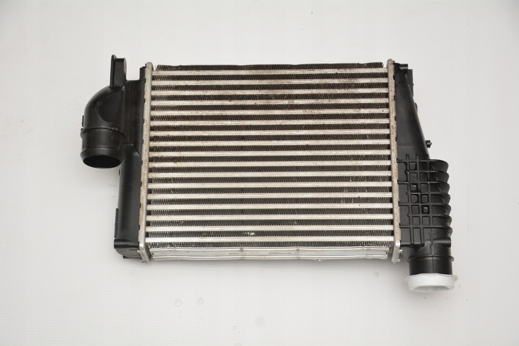 фото №1, Радіатор інтеркулер proace jumpy vivaro 1.5 2.0