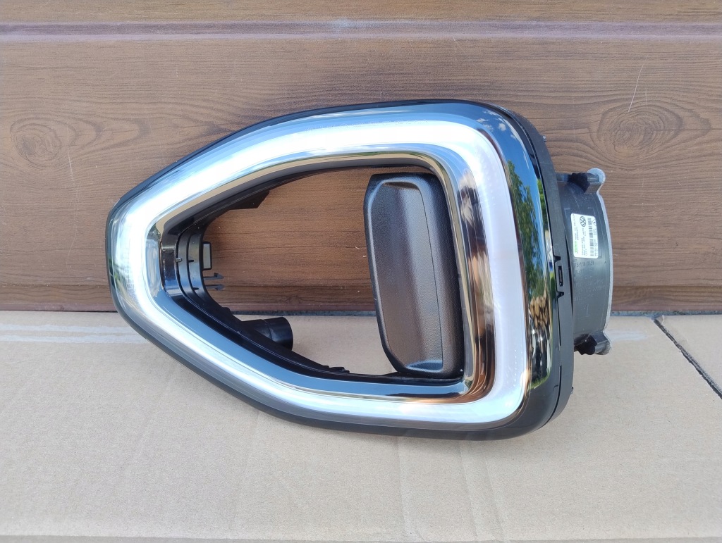 Купить Vw t roc рестайлинг  2ga левый  противотуманная фара led drl бампера перед bardzo хороший оригинал