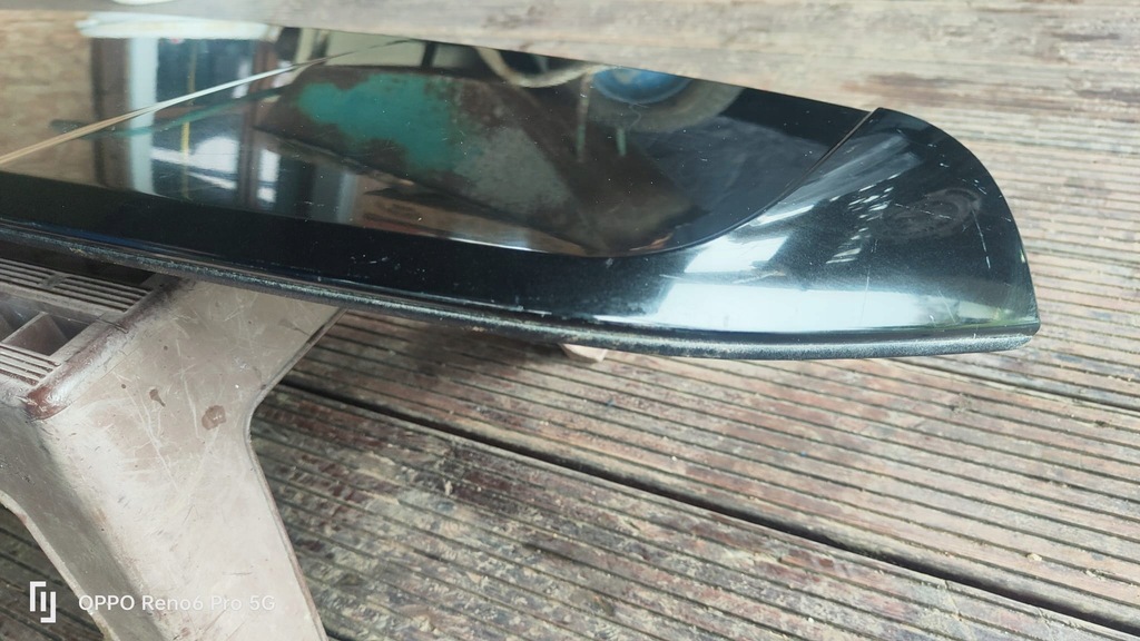 фото №8, Audi a4 b9 спойлер крышка багажника kombi s-line 8w9827933