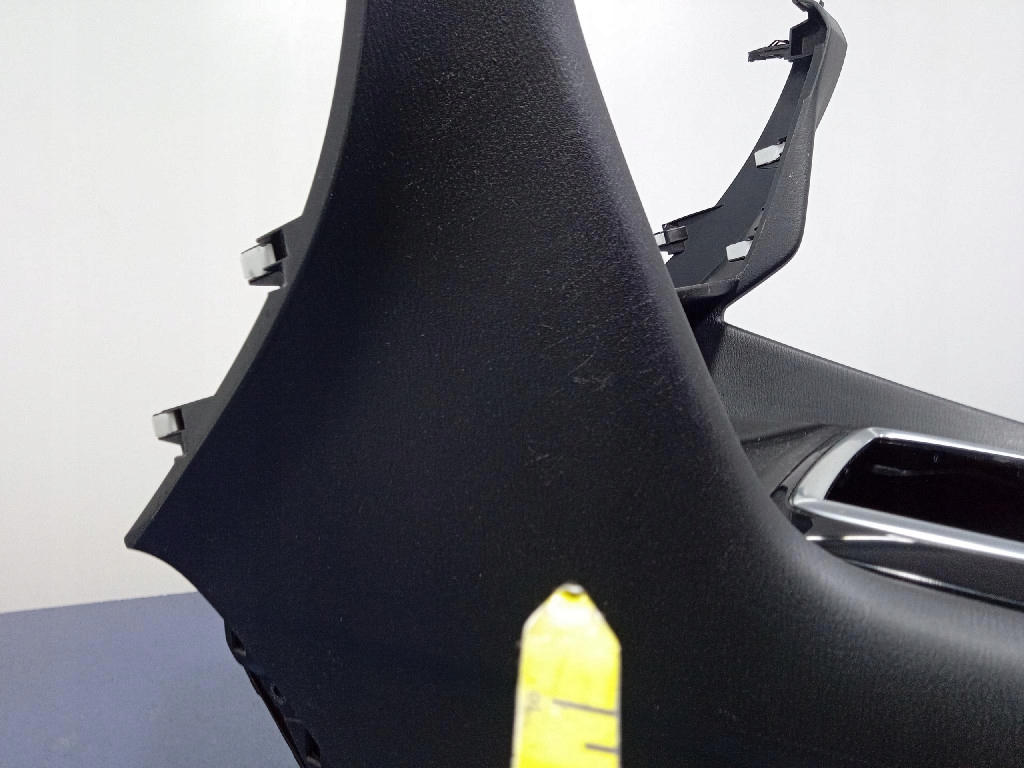 Mazda 3 iii bm 13- тунель середній підлокітник Недорого