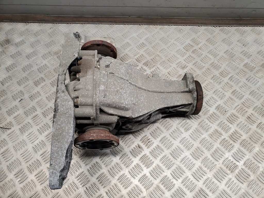 фото №8, Audi a8 s8 d4 4h 0bc500044d задній повний диференціали