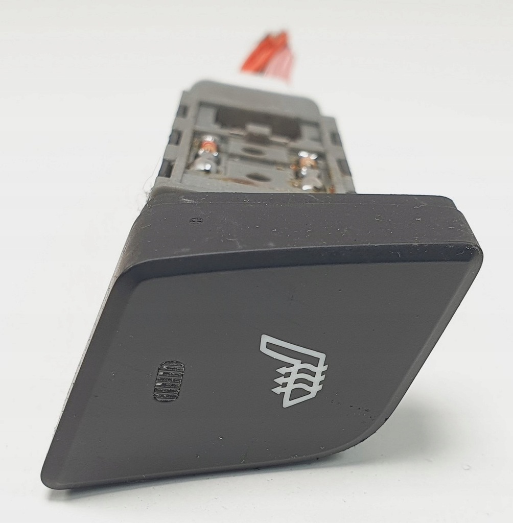 фото №1, Кнопка подогрев сиденье hyundai genesis coupe