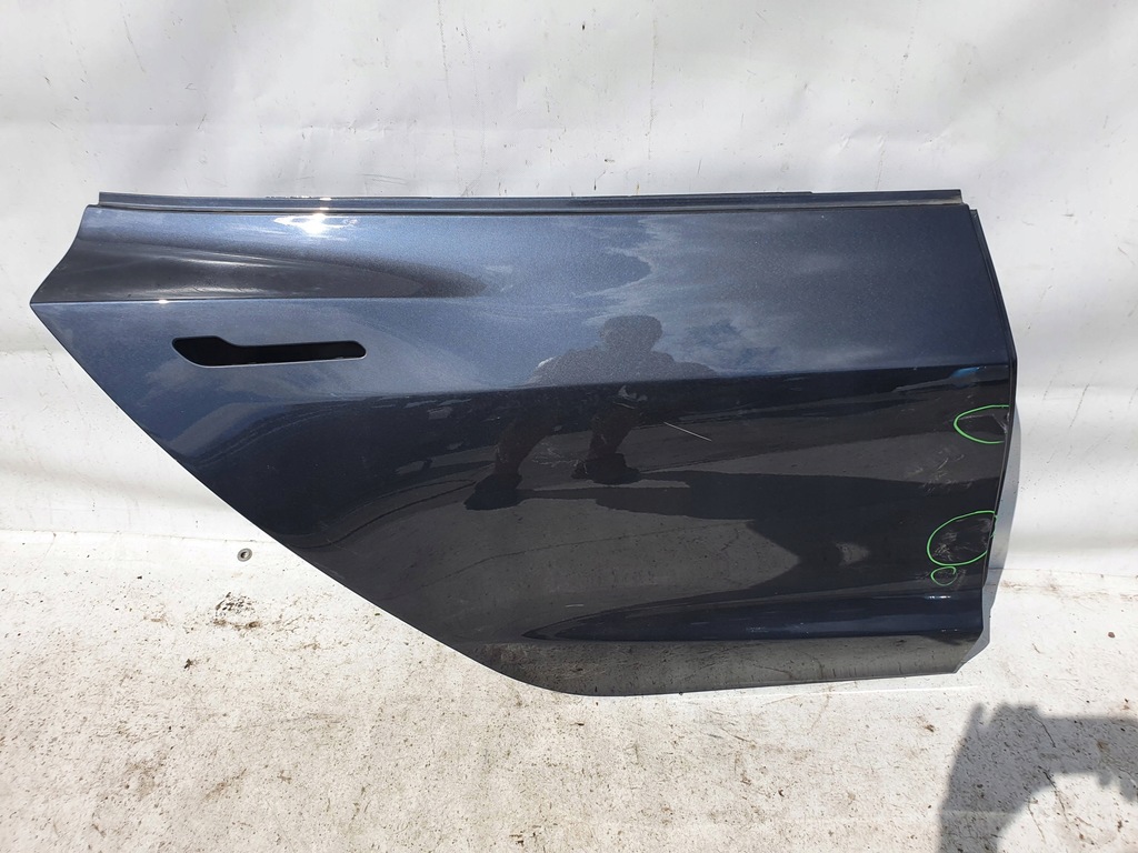 фото №1, Tesla 3 iii двері правий задня задні праве