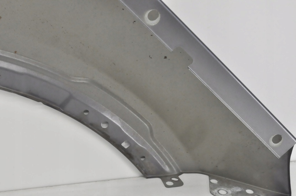 Land rover discovery sport l550 крила лівий перед передній рестайлінг  pbkcn Недорого