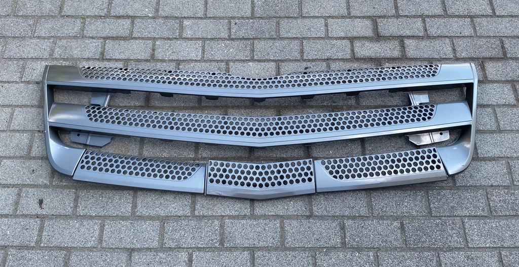 фото №1, Решётка радиатора решётка радиатора mercedes actros mp4 a9618850053