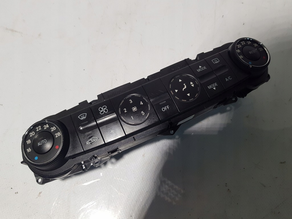 фото №1, Mercedes cls w219 панель кондиционера 2198300585