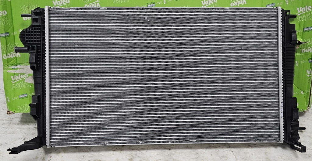фото №4, Nowa valeo радіатор wody renault megane iii / fluence - 735180