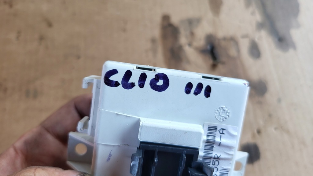 фото №4, Clio ii модуль навигации 280380655r a