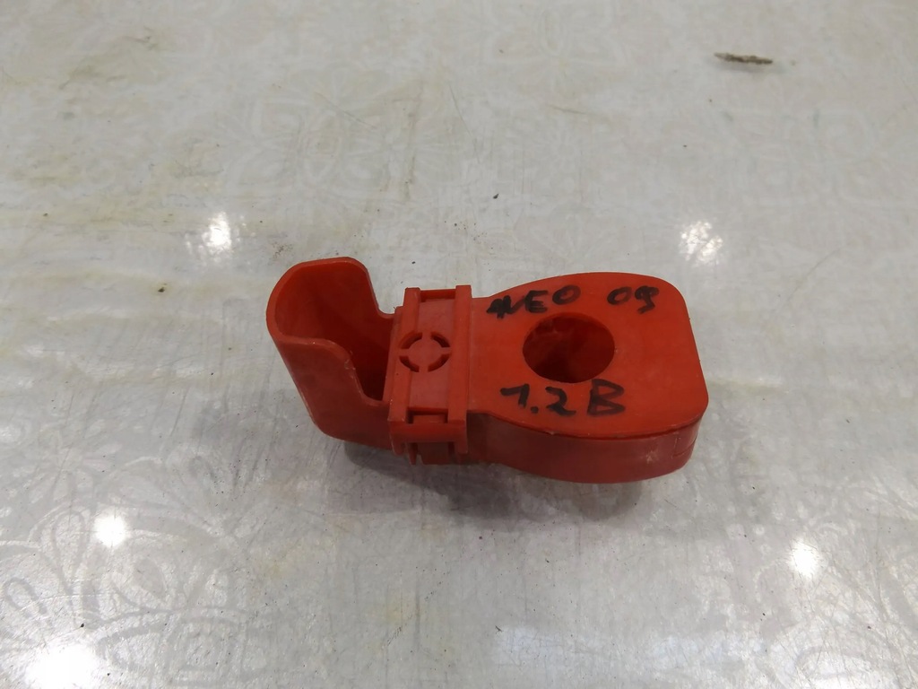 фото №2, Aveo t250 корпус клеми плюсовий