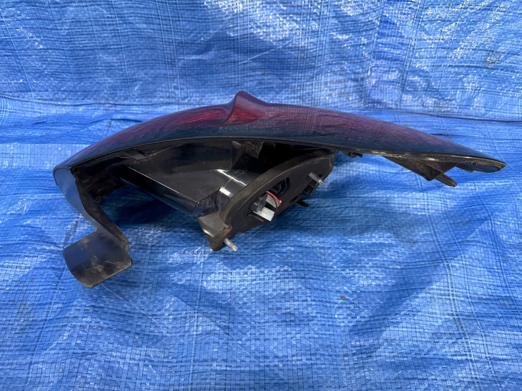 фото №8, Лампа задняя левая ds4