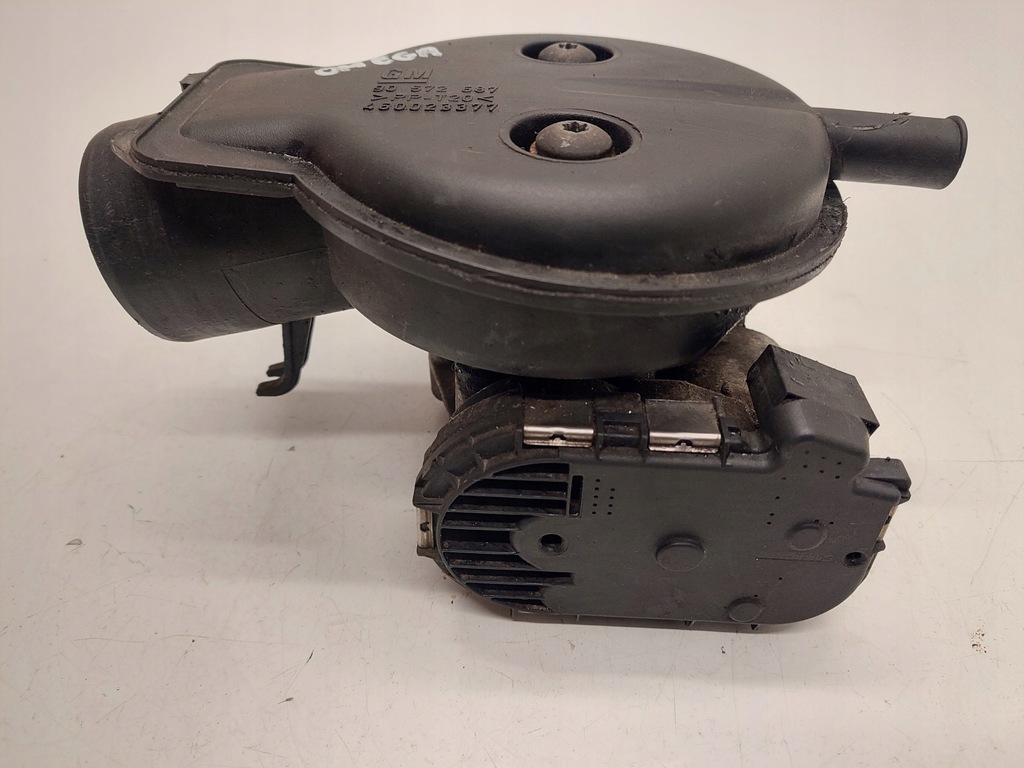 фото №1, Дроссельная заслонка opel omega 9157512