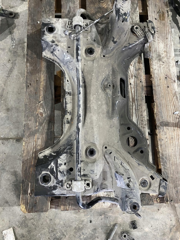 фото №5, Toyota auris ii подрамник подрамник