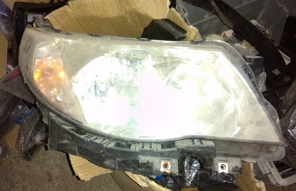 фото №1, Лампа фара emu subaru forester iii sh 08-12 права гладка