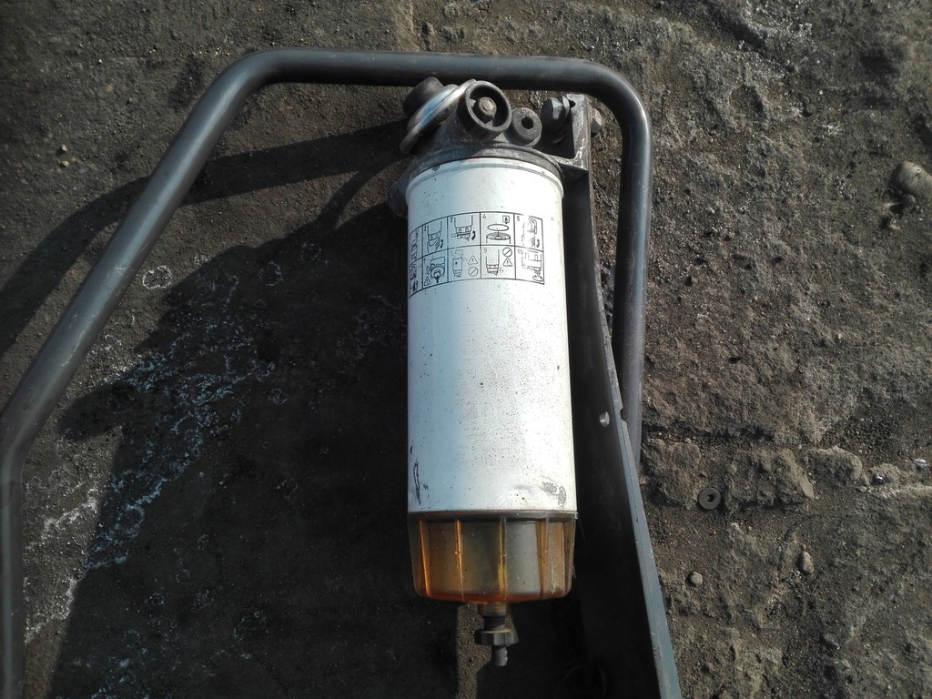 фото №2, Сепаратор топлива mercedes actros mp3 300 zł netto