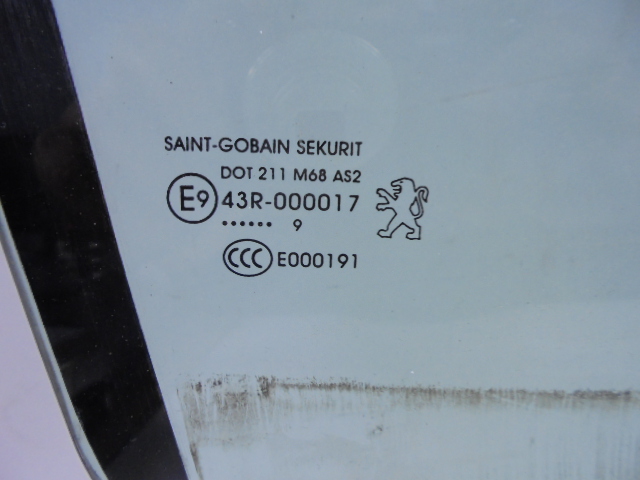 фото №9, Peugeot 207 стекло дверь перед правая 09-12 cc ph2