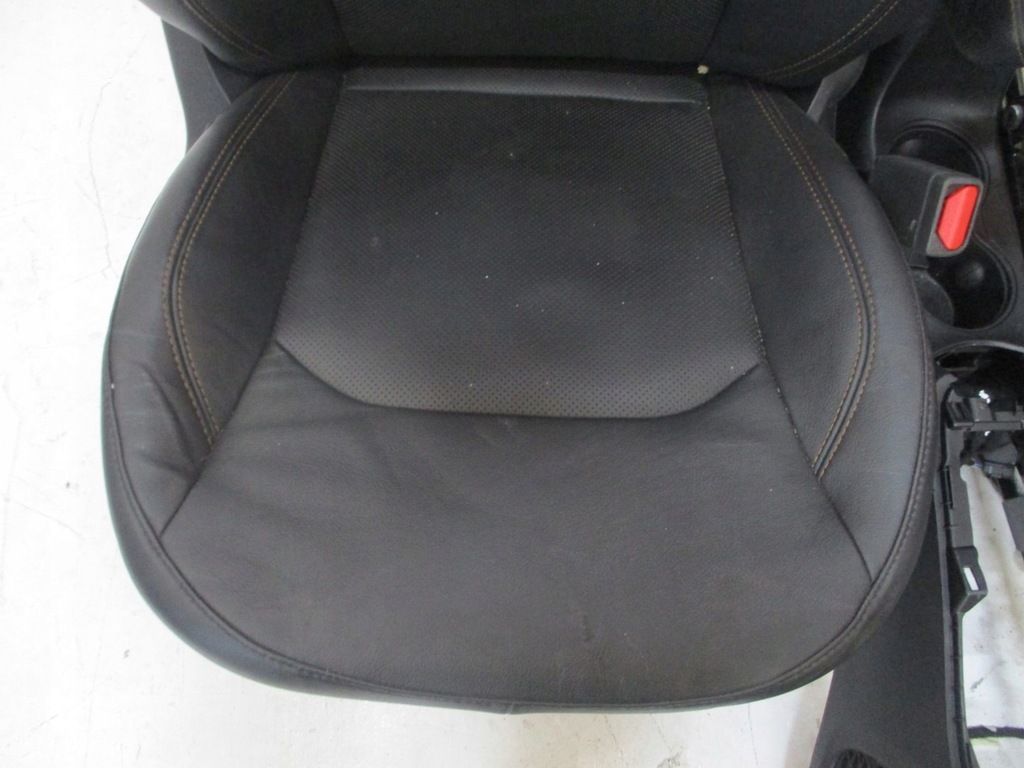 фото №10, Обивка кожа сиденья jeep compass ii 17r