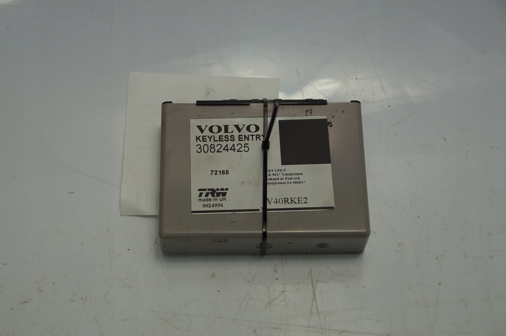 фото №1, Модуль центрального замка 30824425 volvo v40