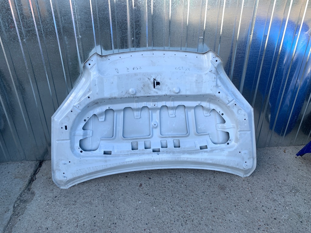 фото №2, Chevrolet trax капот