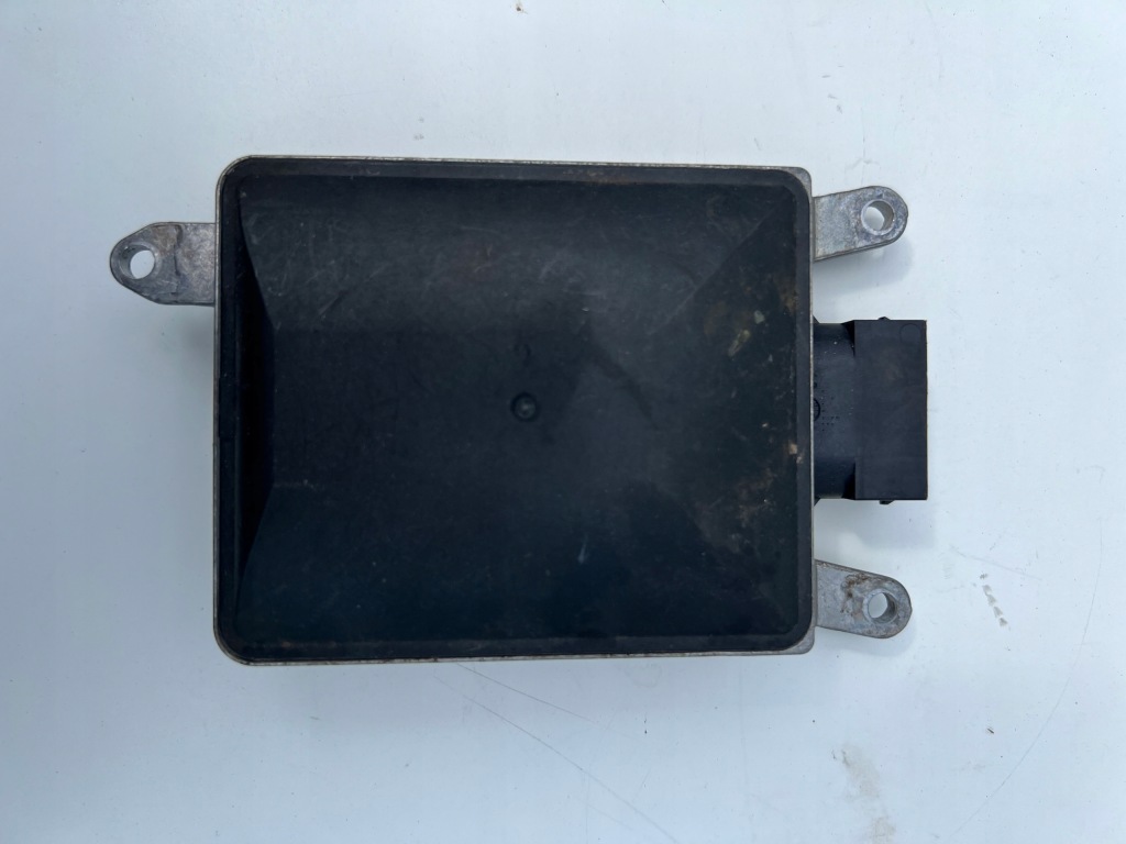 фото №3, Audi a8 d4 ассистент поперечина движения 4g0907566f