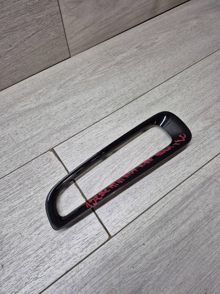 Купить 13282. mini r57 r58 рамка бампер правый задний  7260592