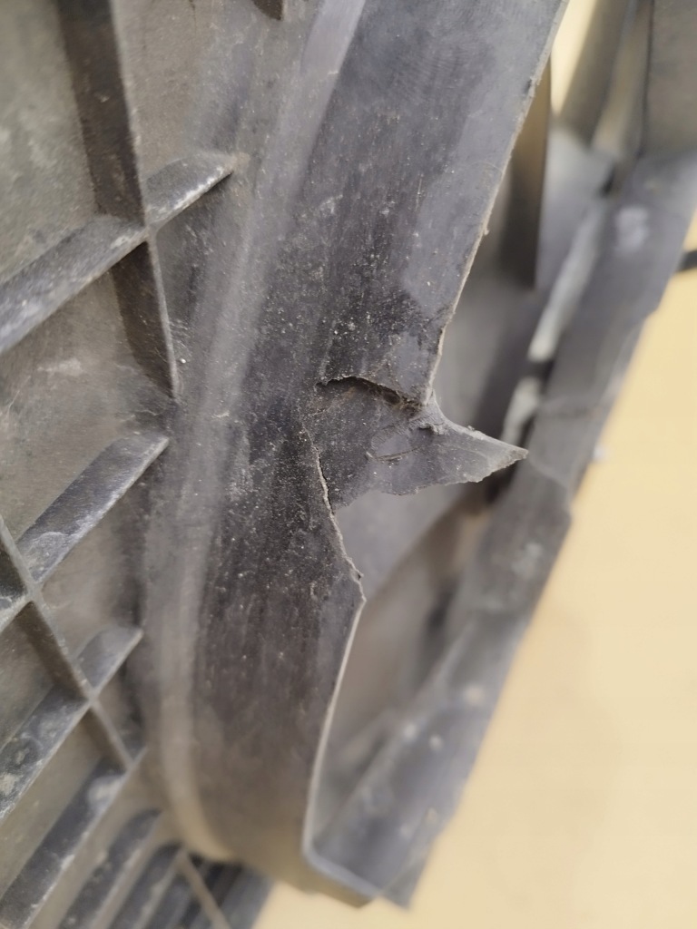 фото №5, Вентилятор радіатора vw polo v 6r ibiza iv 1.6 tdi 6r0121207a