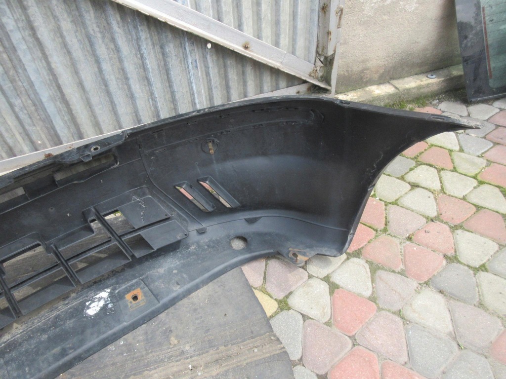 Fiat punto ii 188 3d 1.2 16v 80 km бампер перед передний 601 Доставка