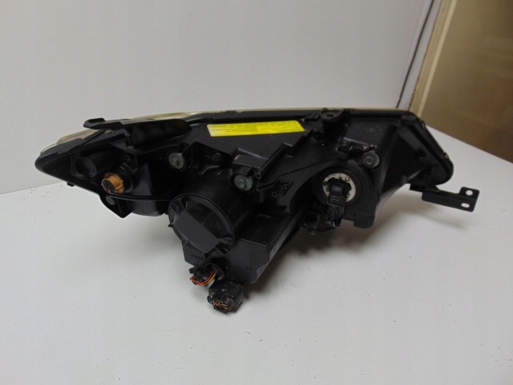 фото №9, Лампа левая перед ксенон europa демонтаж mitsubishi outlander ii