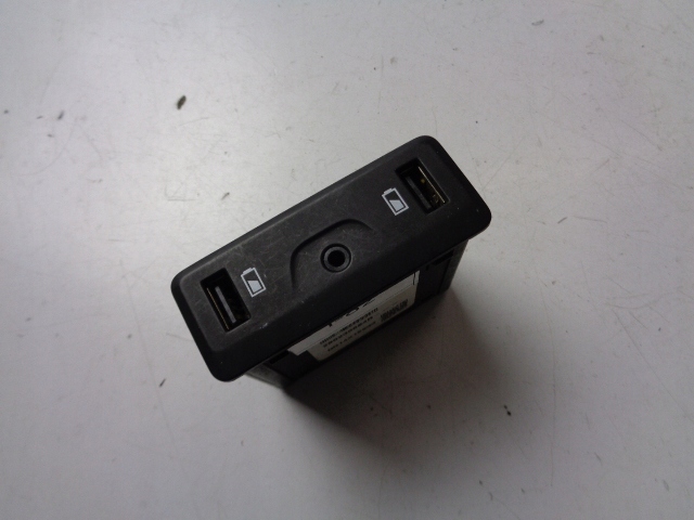 фото №1, Роз'єм aux usb renault talisman 2015-