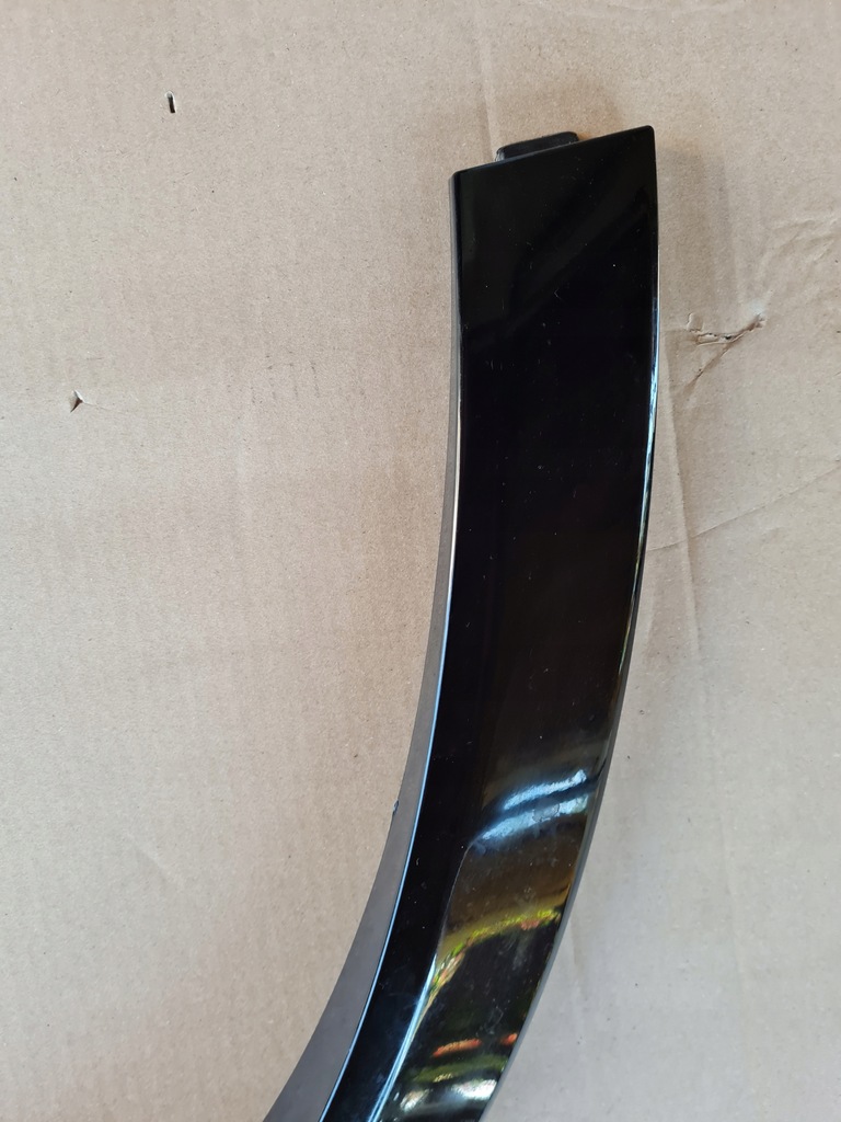 фото №10, Молдинг крыло задняя левый mercedes gle a167 884 0700