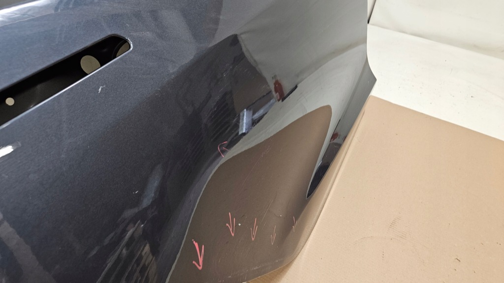 Дверь правое  задняя задняя tesla model 3 оригинальные с Разборки