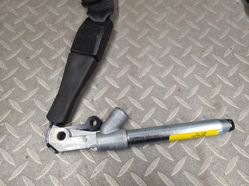 фото №7, Натяжители ремней перед ремни opel insignia a lift оригинал комплект