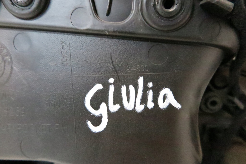 фото №7, Обшивка перед передній правий alfa romeo giulia