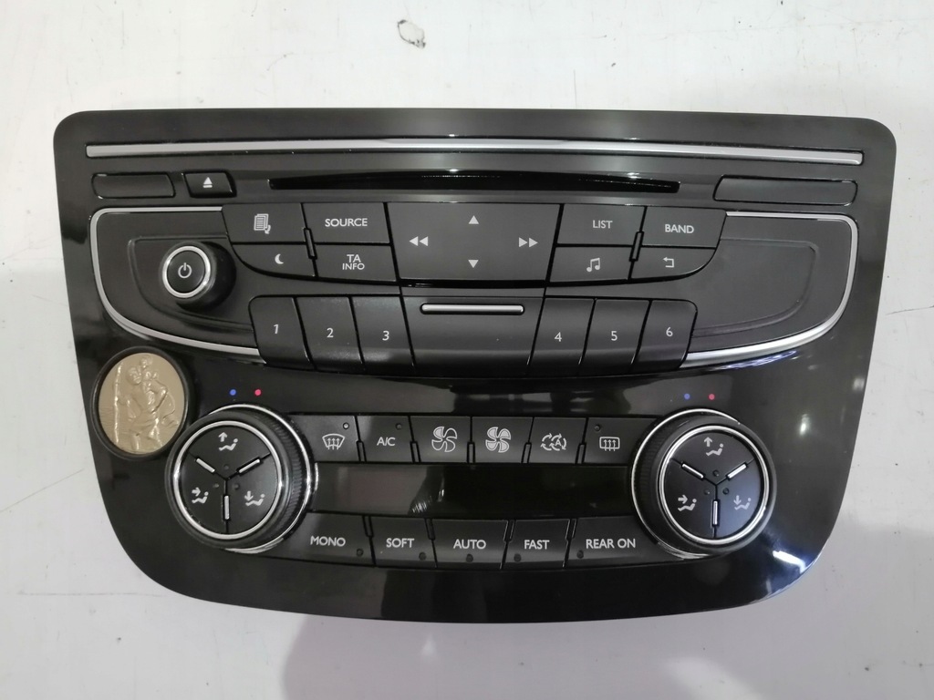 фото №1, Peugeot 508 rxh панель радио кондиционера