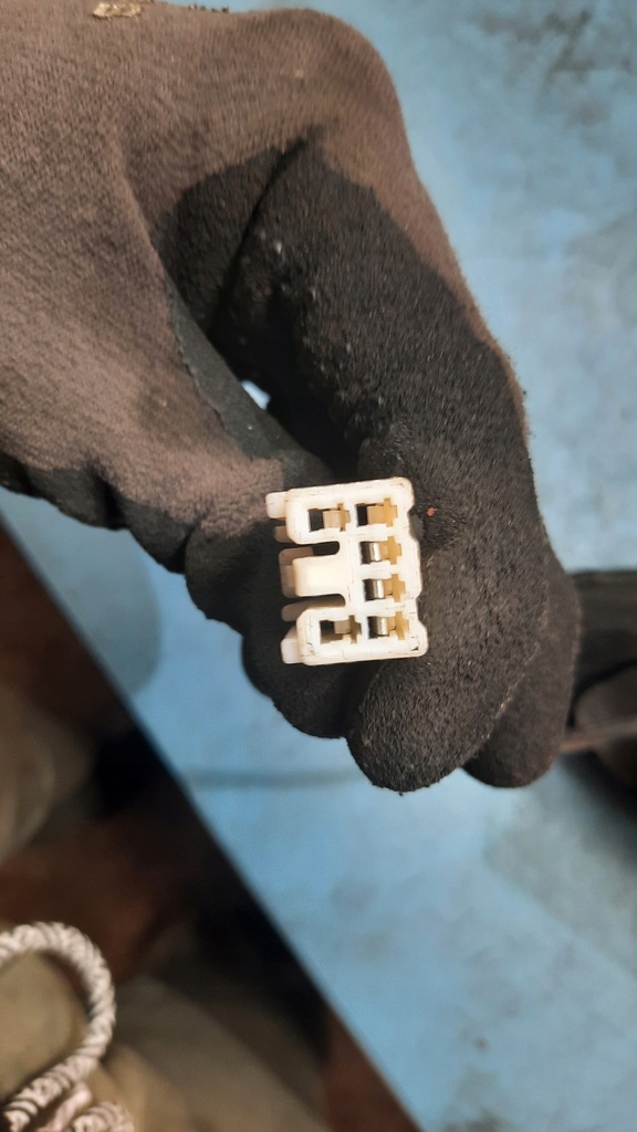 фото №5, Зеркало левая mazda tribute 01r 3pin