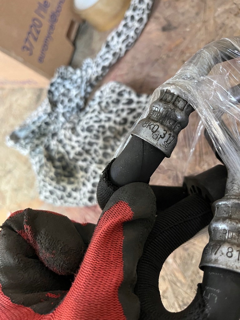 фото №7, Провода масляные 8k0317818cc 8k0317819ad audi a4 b8 s4 a5