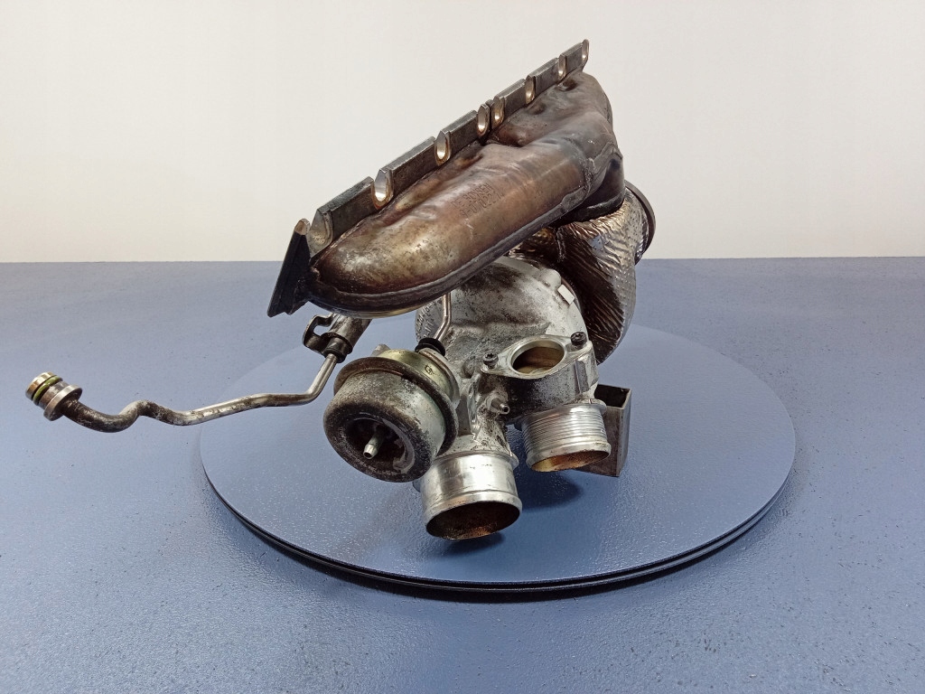 Bentley bentayga 6.0 w12 608km турбонагнетатель 07p145722h Недорого