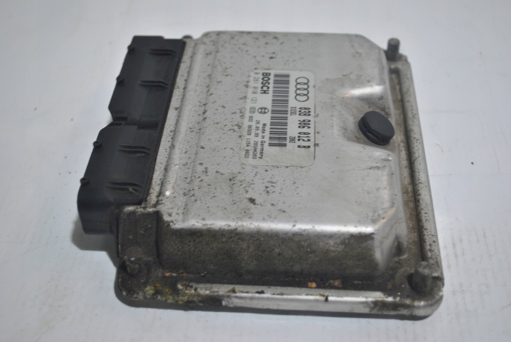 фото №5, Бортовий комп'ютер двигуна audi a3 8l 038906012b 0281010121