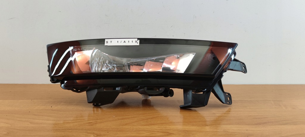 фото №1, Skoda rapid 2017-2020 rok правий протитуманна фара оригінальний