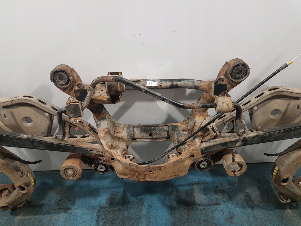 фото №7, Bmw x3 e83 lift 2.0d підрамник важелі підрамник задня