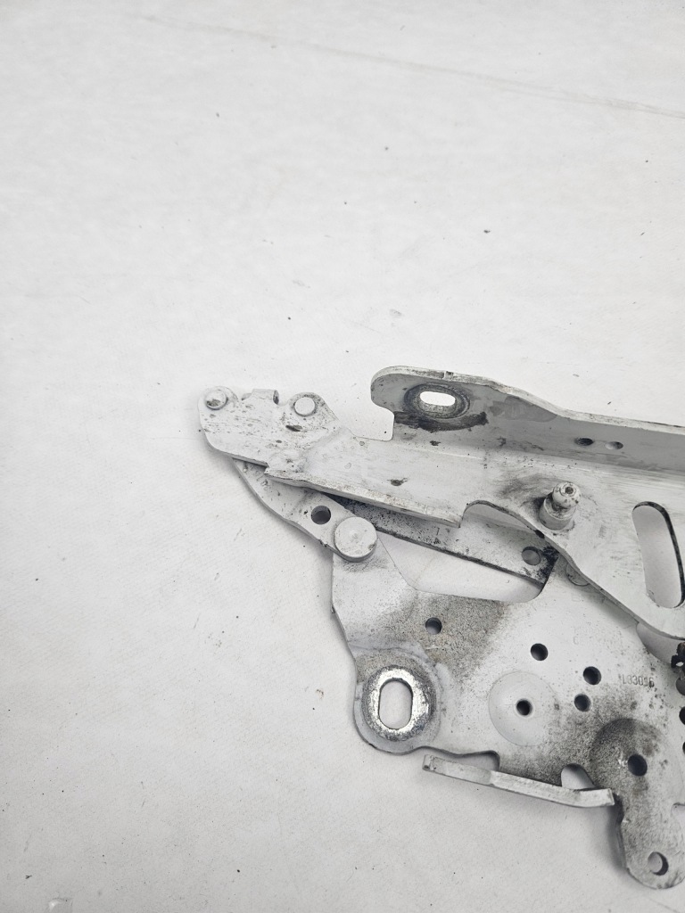 фото №8, Bmw 3 f30 f31 f35 1 f20 f21 2011 - петля капот лівий 13989610