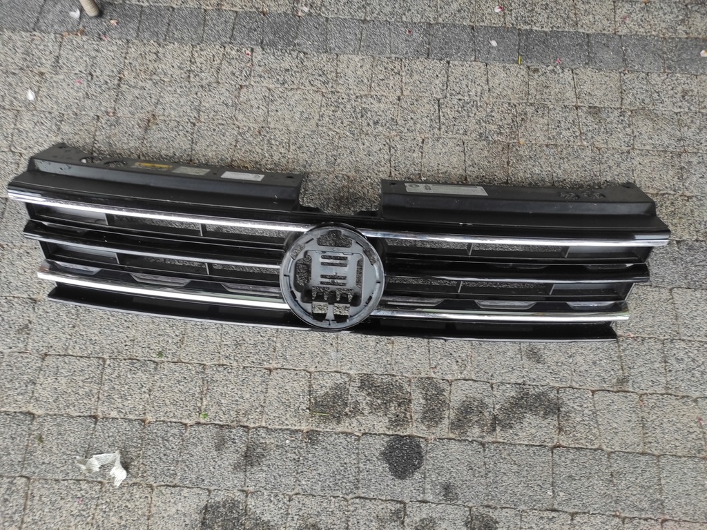 фото №1, Vw tiguan 5na ii r line решітка радіатора решітка радіатора 5na853653b
