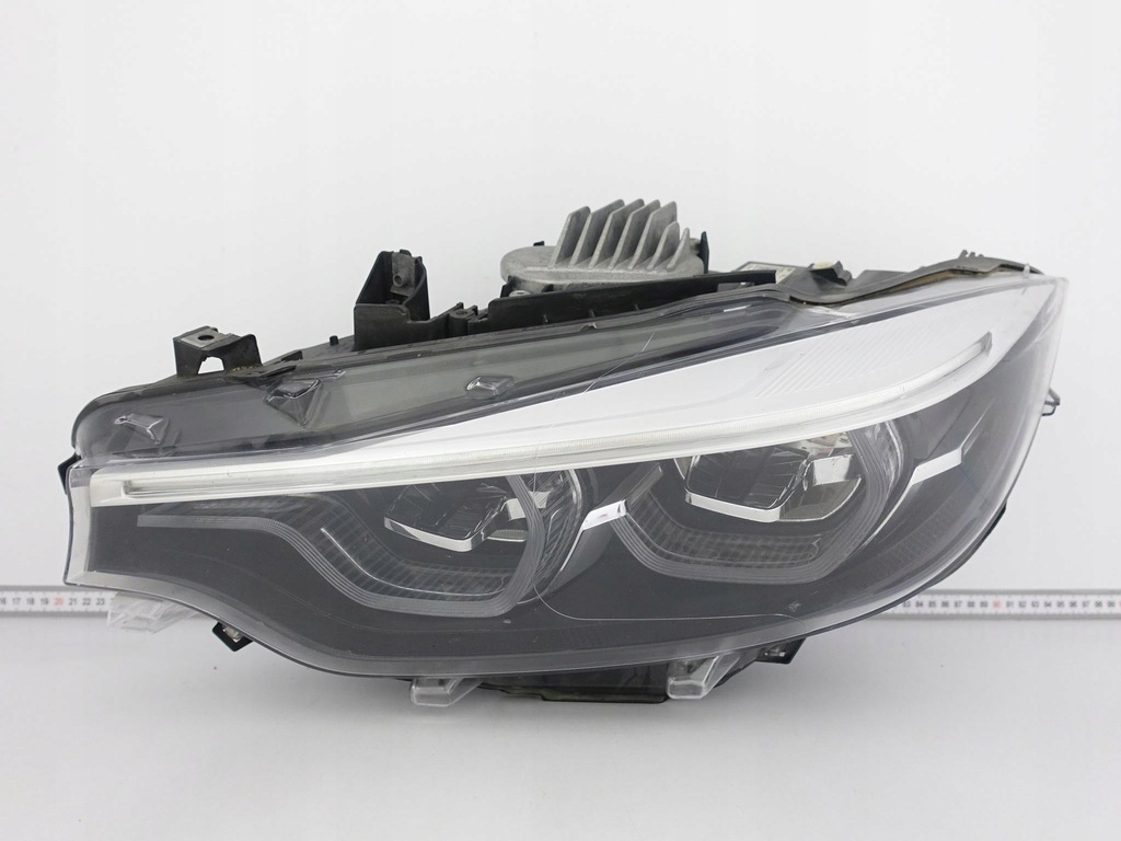 фото №1, Bmw m3 f80 m4 f82 f83 4 f32 f33 f36 lci lift лампа адаптивный full led левая