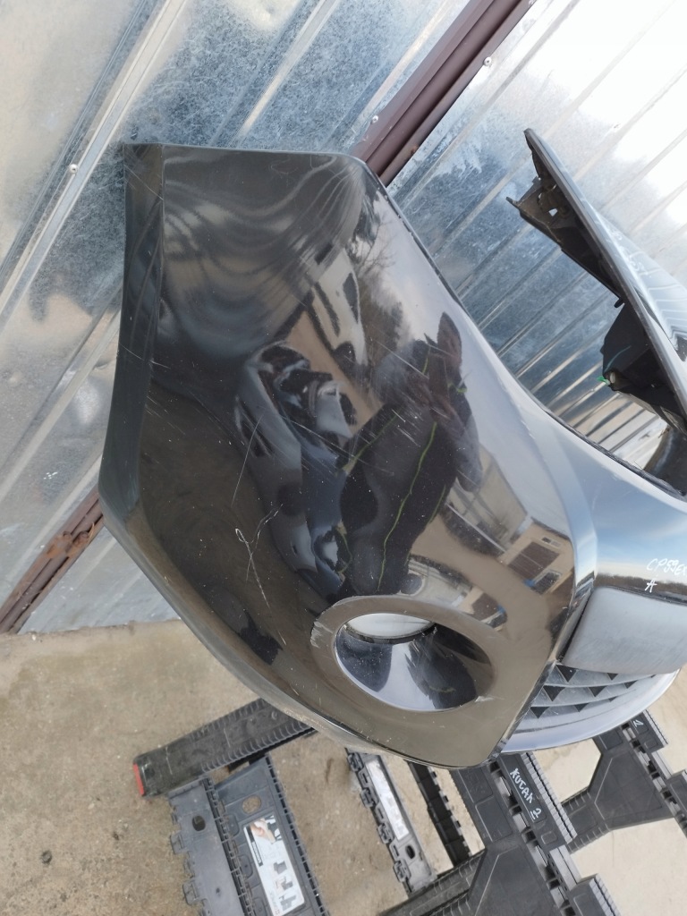 Бампер перед renault clio 3 рестайлинг  2009-2012 8200799930 185 nv676 в Украине