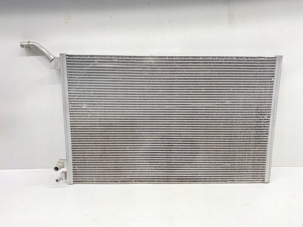 фото №1, Радиатор wody jaguar xf xe x260 f-pace range rover velar 2015-