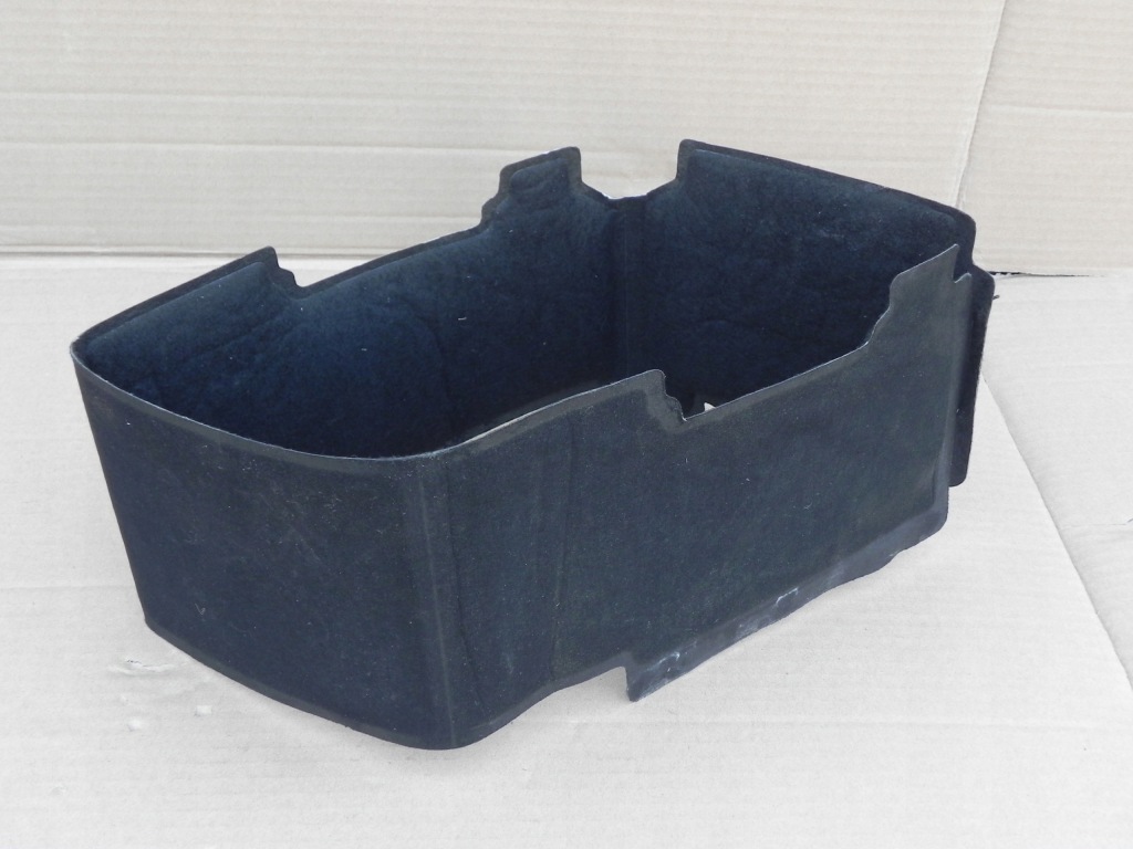 Volvo v40 2 cross d2 d3 d4 основание аккумулятор 31301934 Киев